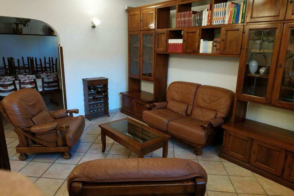 אצ'יליה Camera Confortevole Tra Roma E Ostia מראה חיצוני תמונה
