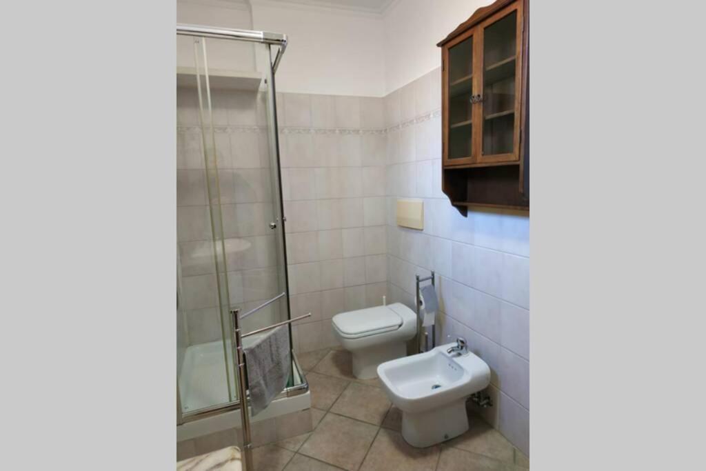 אצ'יליה Camera Confortevole Tra Roma E Ostia מראה חיצוני תמונה